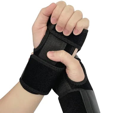Cover image for The Dexterity Dilemma: How Ergonomic Anchoring in Aluminum Splint Guards Protects Snowboarders Without Sacrificing Control